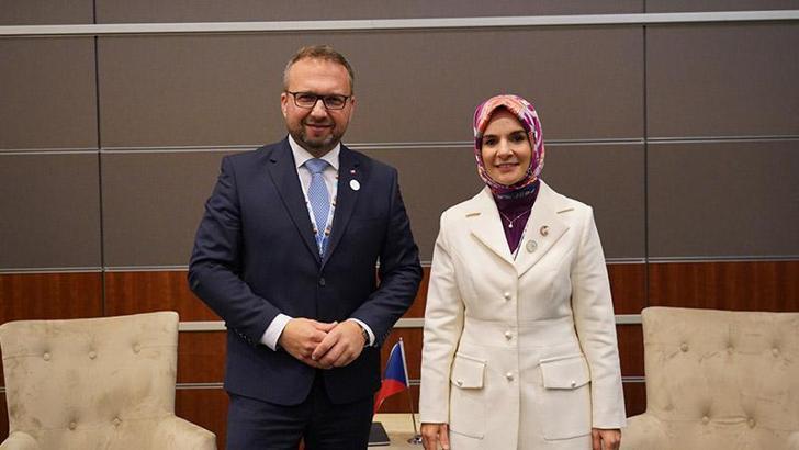 Bakan Göktaş, Çekya Başbakan Yardımcısı Jurecka ile bir araya geldi