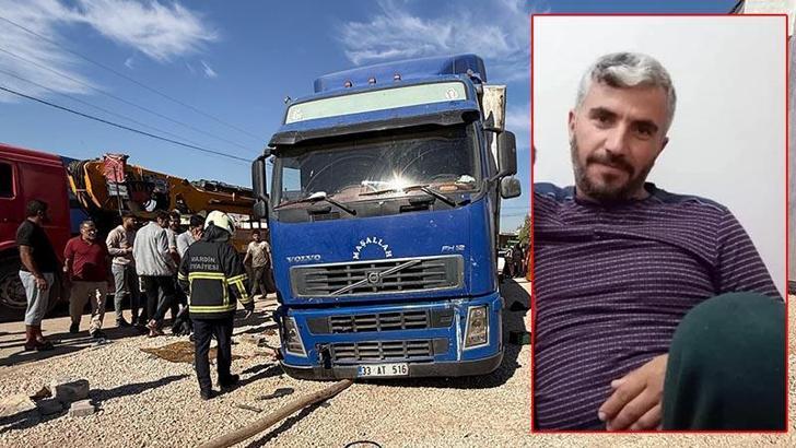 Lastiğini değiştirdiği TIR'ın altında kalıp ölen şoför, toprağa verildi