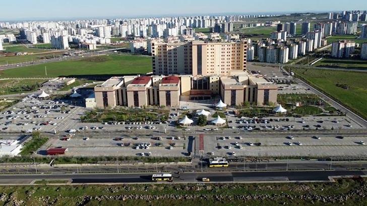 Hastanede reçete toplayıp, hastaları eczaneye yönlendiren 4 kişi hakkında dava açıldı