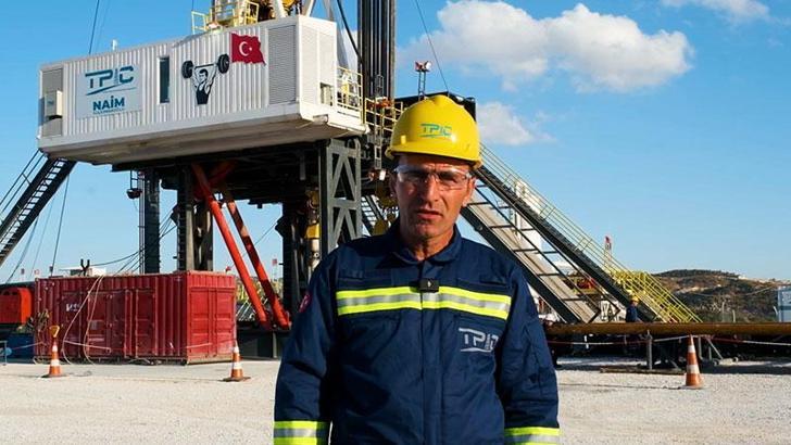 Köyünü terk etmek zorunda kaldı, 35 yıl sonra aynı topraklarda petrol üretimine katıldı