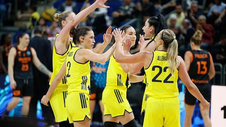 Fenerbahçe Opet, 5’te 5 yaptı ve grup liderliğini garantiledi