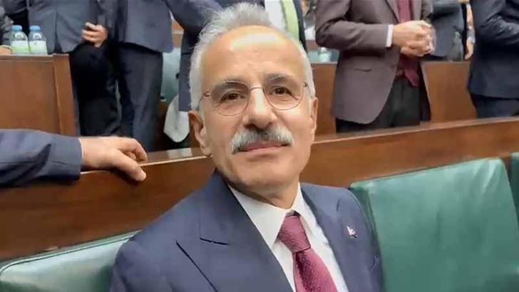 Bakan Uraloğlu'ndan Gebze’de çöken binaya ilişkin açıklama