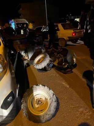 Elazığ’da patpat ile otomobil çarpıştı: 3 yaralı