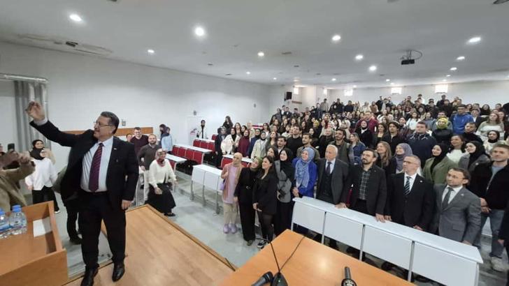 Başkan Genç’ten geleceğin hukukçularına: Tam bağımsız Türkiye omuzlarınızda yükselecek