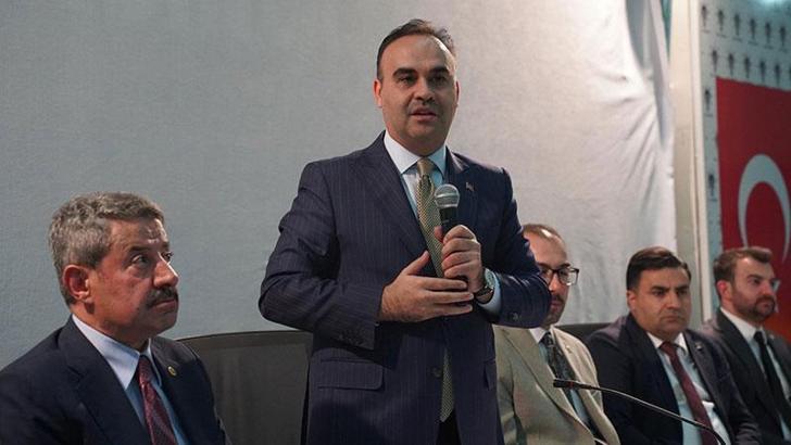 Bakan Kacır: Türkiye, en önemli üretim merkezlerinden biri haline geldi