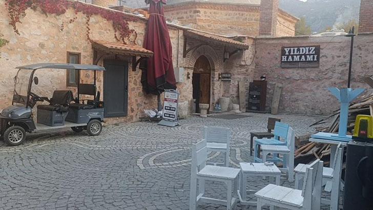 Hamamda nefes darlığı çekerek fenalaştı, hastaneye götürülürken hayatını kaybetti