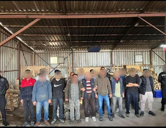 Bursa'da göçmen kaçakçılığına 3 tutuklama