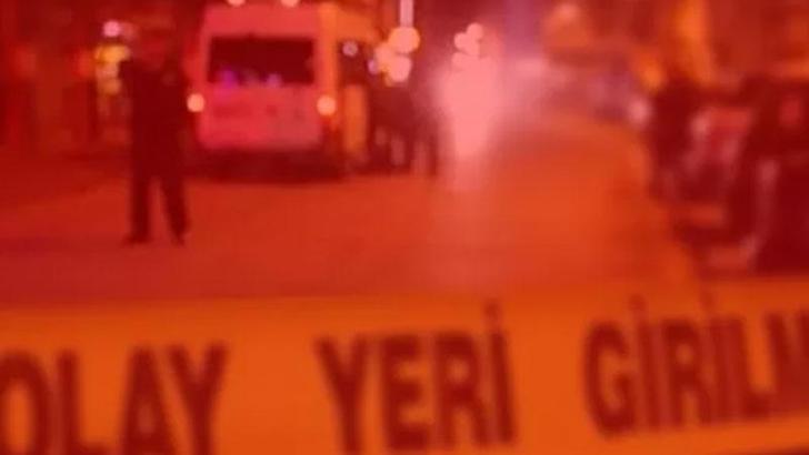 Oğlunu bıçakla yaraladıktan sonra kendisini ateşe verip, 6'ncı kattan atladı