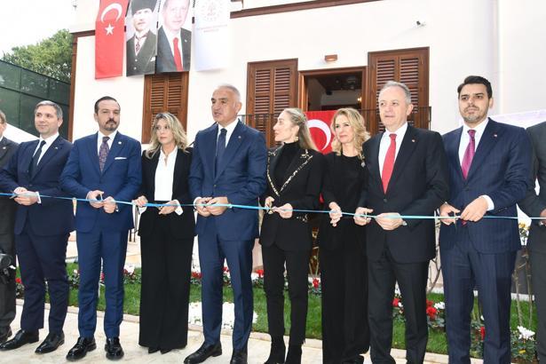 Restore edilen Atatürk'ün Selanik'te doğduğu ev, Bakan Ersoy'un katıldığı törenle açıldı
