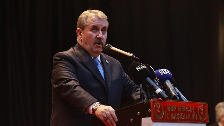 Destici: Türk bayrağını asmayan benim kardeşim olamaz