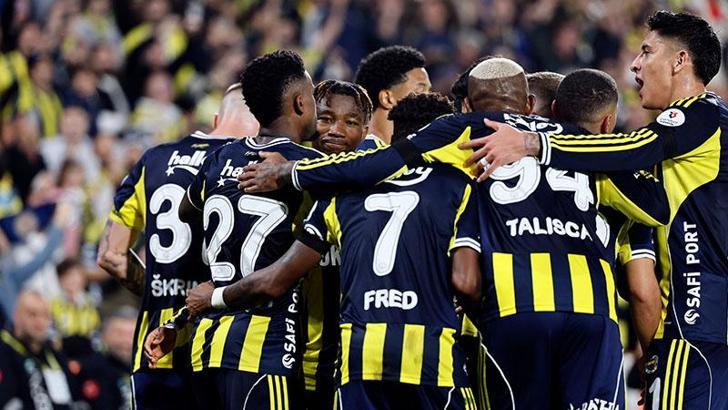 Fenerbahçe zirve ile puan farkını 1’e düşürerek milli araya moralli girdi