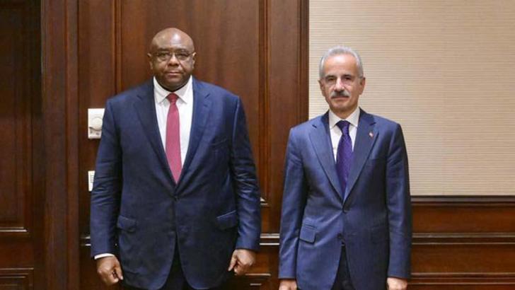 Bakan Uraloğlu, Kongolu mevkidaşı Bemba ile görüştü