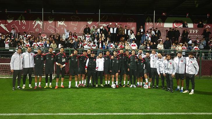 A Milli Takım, Bulgaristan ve İspanya maçı hazırlıklarına başladı