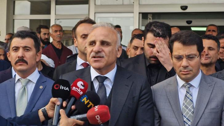 Diyarbakır'da viyadük inşaatında iskele çöktü; 4 ölü, 1 yaralı (4)