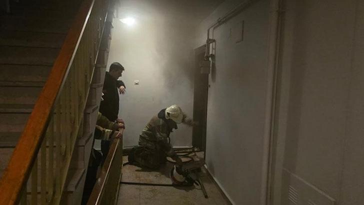 2'nci kattaki ev, yangında zarar gördü