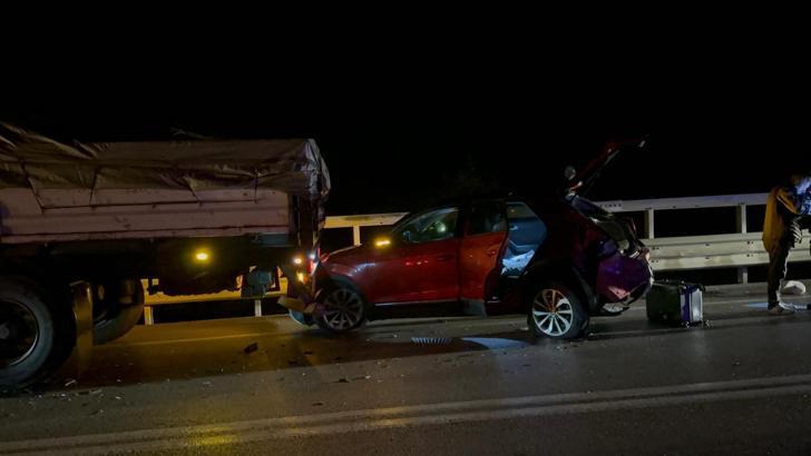 Bursa'da zincirleme kaza: 2'si çocuk 3 yaralı