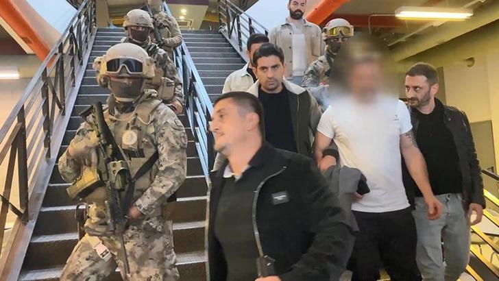 Sarıyer’de silahla TV binasına giren şüpheli tutuklandı