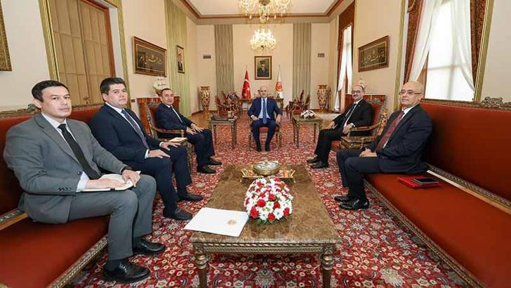 TBMM Başkanı Kurtulmuş, Özbekistan Büyükelçisi Khaydarov’u kabul etti