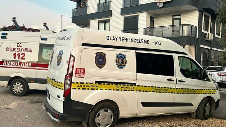 Antalya'da polis memuru, eşi ve 2 çocuğunu öldürdü
