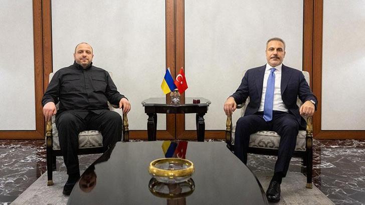 Bakan Fidan, Ukrayna Milli Güvenlik ve Savunma Konseyi Sekreteri Umerov ile bir araya geldi