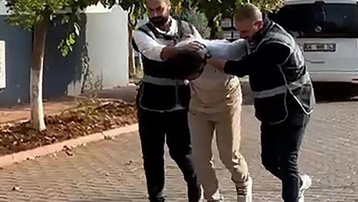 Anlaşmazlık yaşadığı ortağını dövdü, havaya ateş açıp kaçarken kazara kendini vurdu