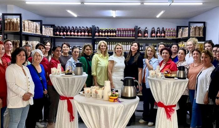 Muratpaşa'da kadın dayanışması büyüyor