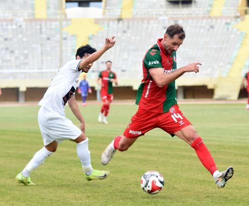 Karşıyaka'nın emektar yıldızı Tolga