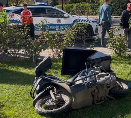 Çorlu'da otomobil ile motosiklet çarpıştı; 1 yaralı