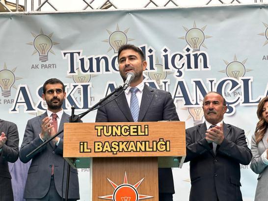 Tunceli AK Parti İl Başkanı Hakan Özer, göreve başladı