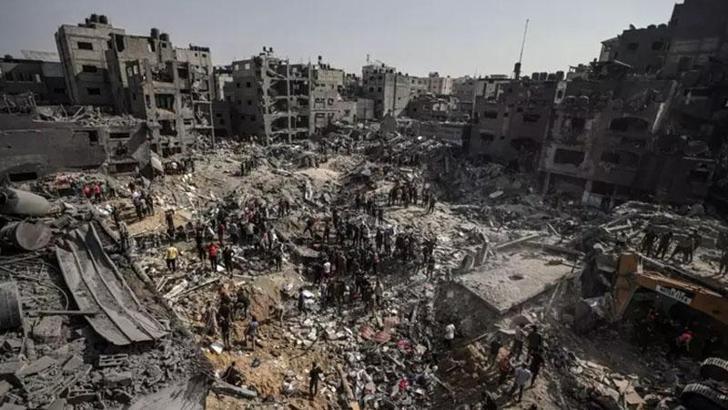 İsrail, Lübnan'ın güneyinde bir araca İHA saldırısı düzenledi