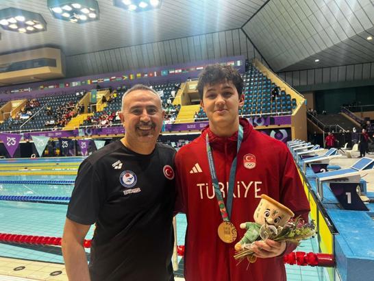 Denizlili yüzücü Ahmet'ten Riyad'da tarihi başarı