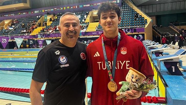 Denizlili yüzücü Ahmet'ten Riyad'da tarihi başarı