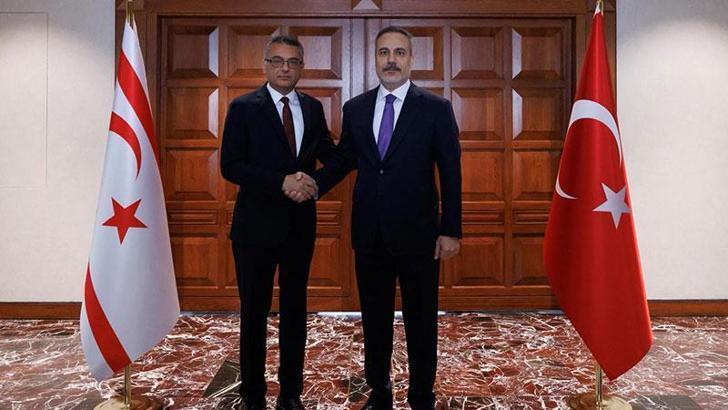 Bakan Fidan, KKTC Cumhurbaşkanı Erhürman ile bir araya geldi