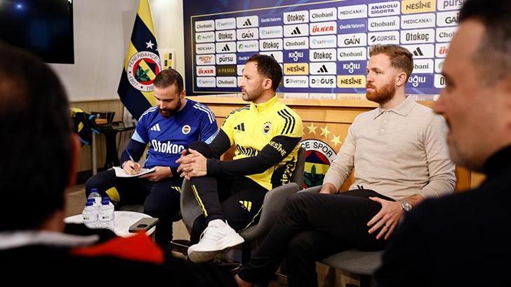 Domenico Tedesco: Her maç sadece 3 puan ama derbiler çok önemlidir