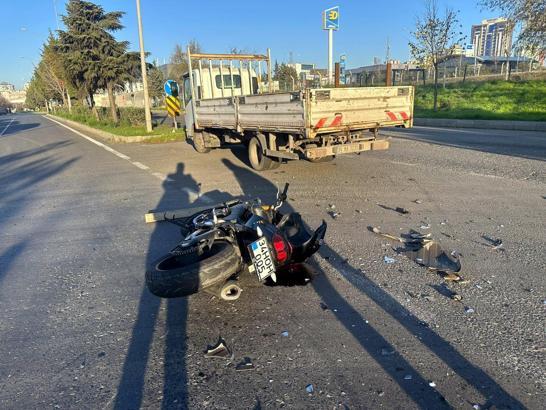 Tekirdağ’da, kamyonetle çarpışan motosikletin sürücüsü yaralandı