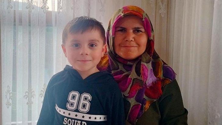 Kastamonu'da oğluyla birlikte ölü bulunan annenin cep telefonu da bulundu