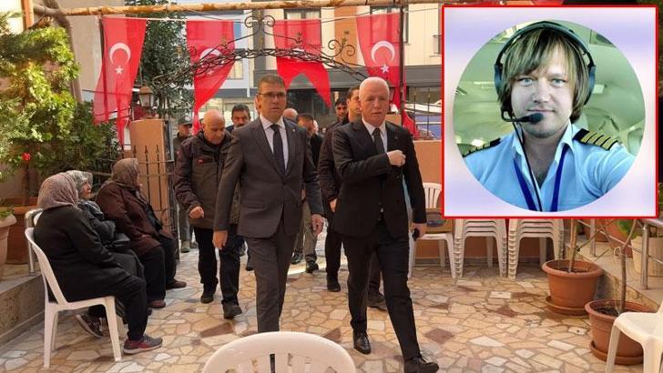 İstanbul Valisi Gül'den, şehit Pilot Hasan Bahar'ın yakınlarına başsağlığı ziyareti