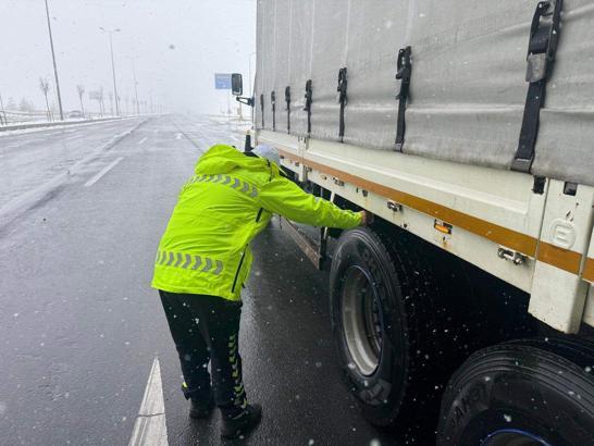 Kayseri’de kış lastiği denetimi