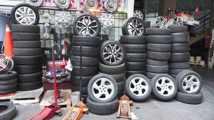 İstanbul- Lastikçilerde 'Kış Lastiği' Yoğunluğu Yaşanıyor