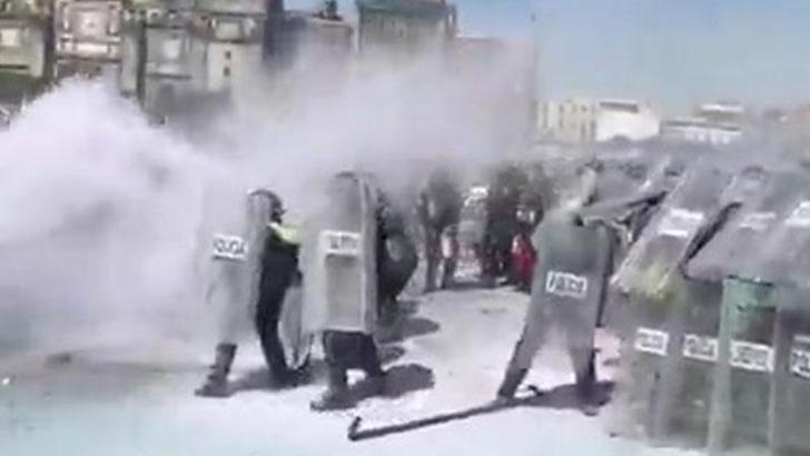 Meksika'da binlerce kişi hükümetin güvenlik politikasını protesto etti