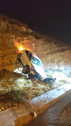 Siirt’te otomobil devrildi: 1 yaralı