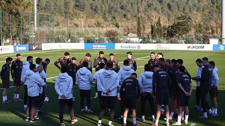 A Milli Futbol Takımı, İspanya maçının hazırlıklarına başladı