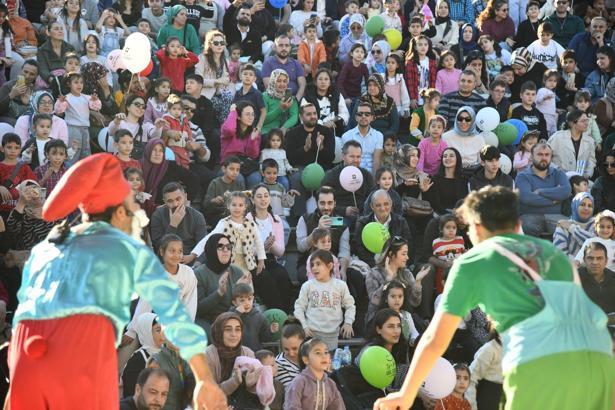 Osmaniye Belediyesi'nden çocuklara ara tatil hediyesi