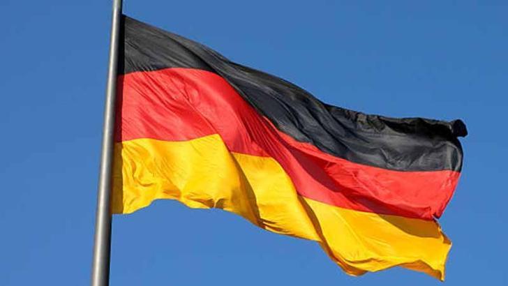 Almanya, İsrail’e yönelik silah ihracatı kısıtlamalarını kaldırıyor