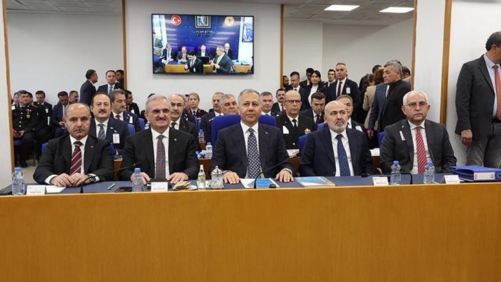 Bakan Yerlikaya: Türkiye'deki yabancı sayısı 3 milyon 615 bin