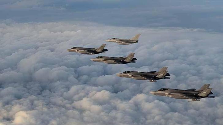 Ukrayna, Fransa’dan 100 Rafale savaş uçağı satın alacak