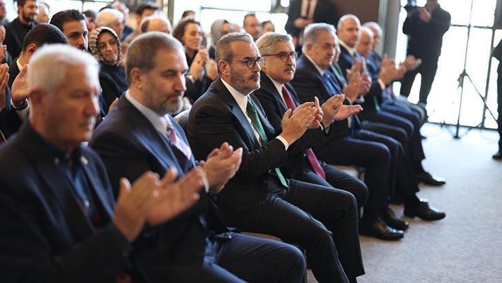 AK Parti'de Sezai Karakoç için anma programı