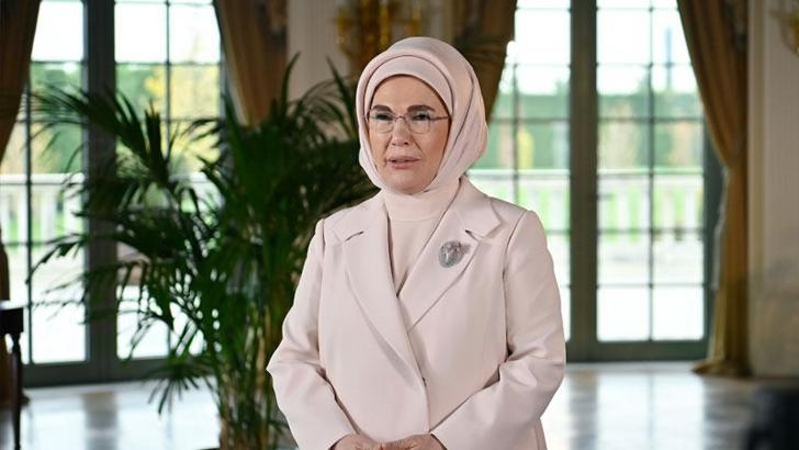 Emine Erdoğan: Aile kurumunun temellerinin zayıfladığı bir toplum geleceğe güvenle bakamaz