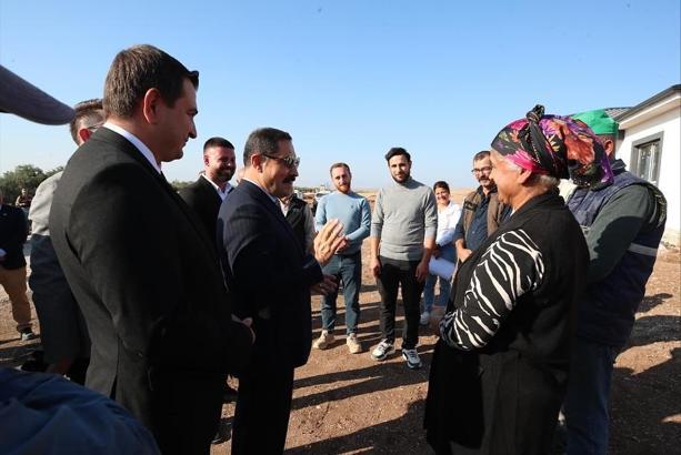 Hatay Valisi Masatlı’dan Hatayhamamı Mahallesine ziyaret
