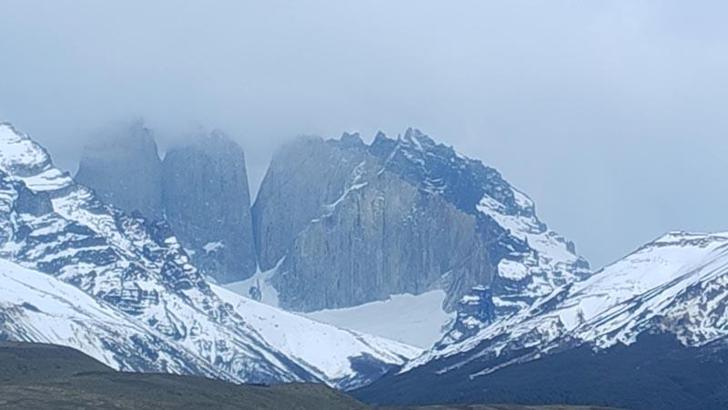 Şili'de doğa yürüyüşü yapan 5 turist fırtına nedeniyle hayatını kaybetti
